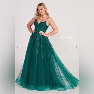 Ellie Wilde Style #EW34036 Emerald
